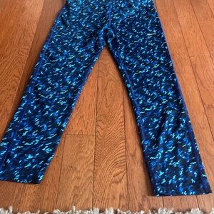 Nike Women's Blue Patterned Leggings